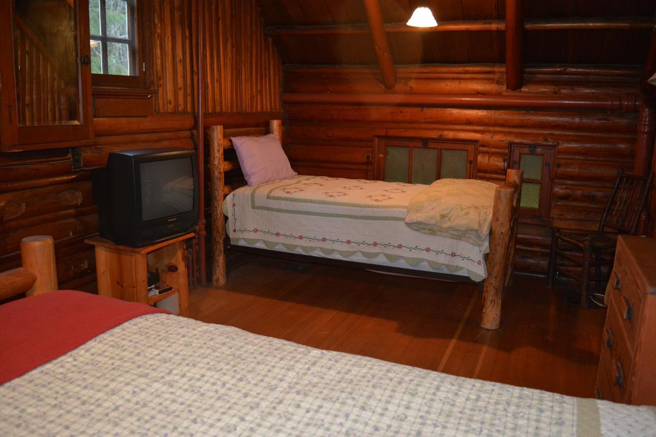 Copper Creek Inn 애쉬포드 외부 사진